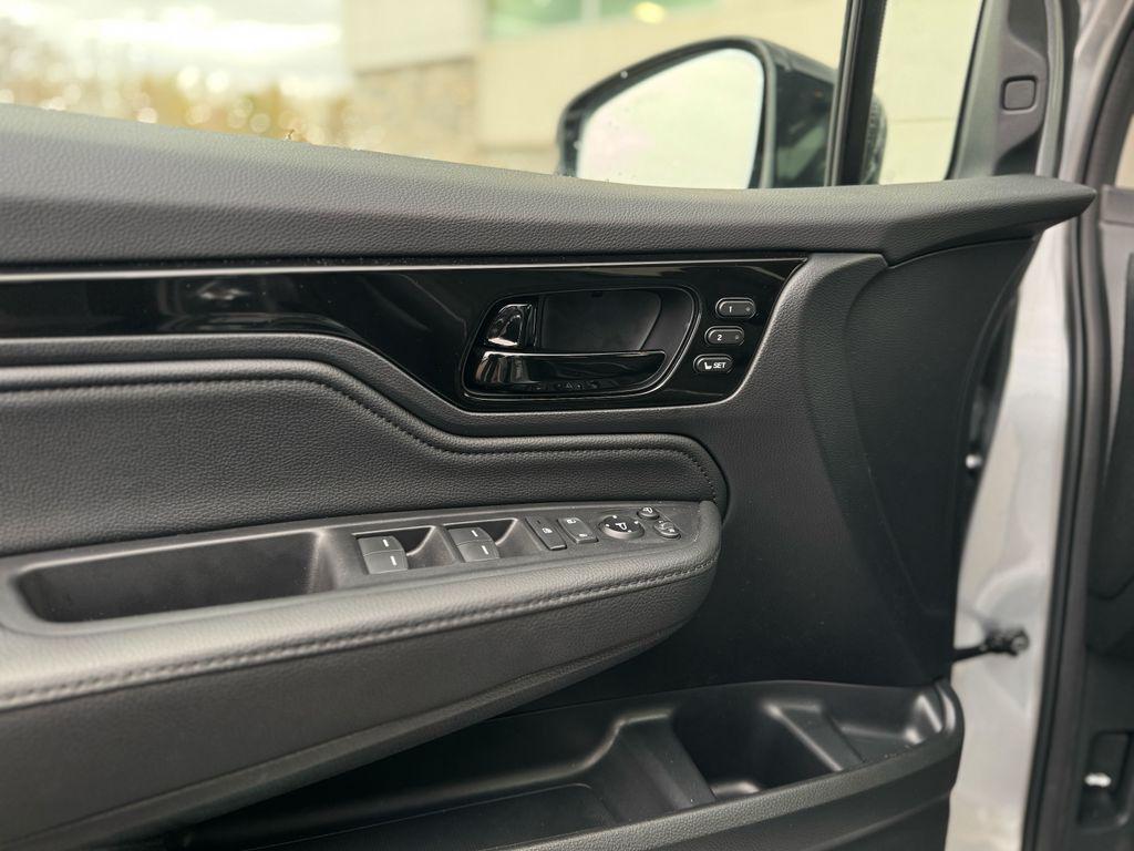 used 2026 Honda Odyssey car, priced at $48,270