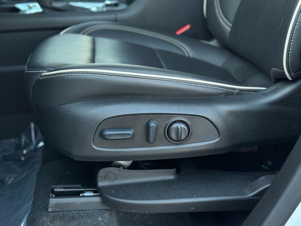 used 2023 Chevrolet Traverse car, priced at $42,000