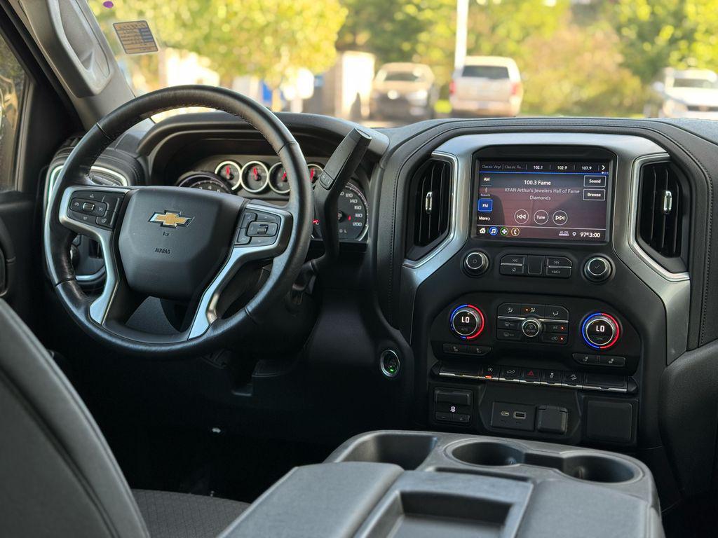 used 2021 Chevrolet Silverado 1500 car, priced at $27,987