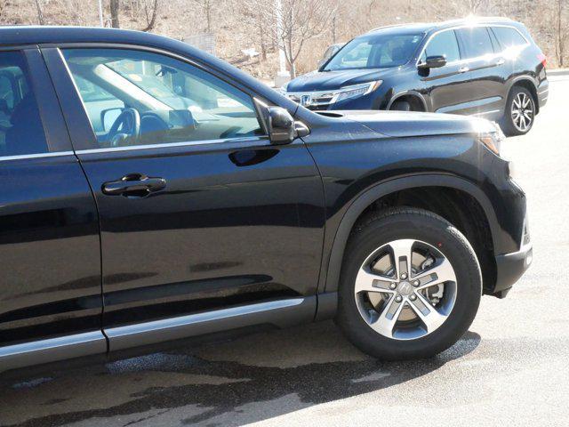 used 2025 Honda Pilot car, priced at $44,271