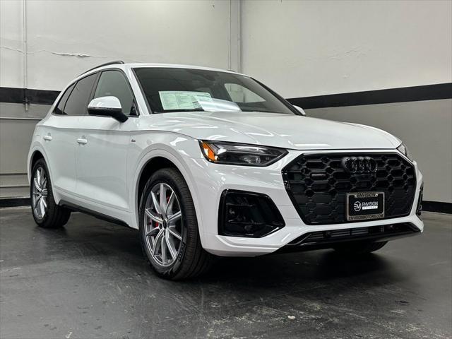 new 2024 Audi Q5 car, priced at $69,175