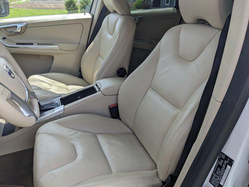 used 2013 Volvo XC60 car, priced at $9,995