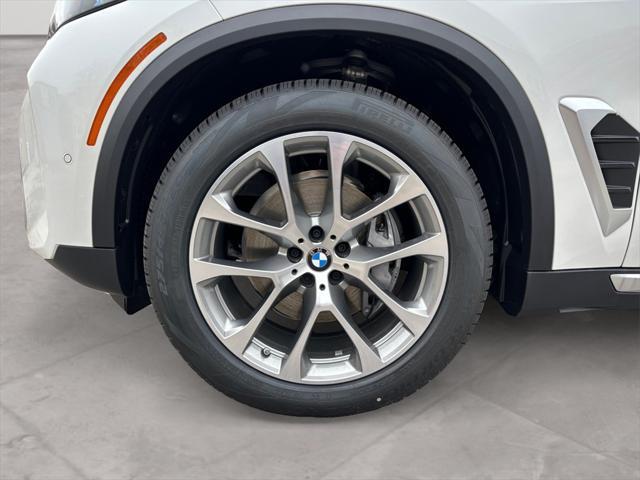 new 2024 BMW X5 car, priced at $75,075