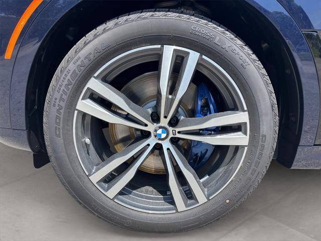 new 2026 BMW X7 car, priced at $96,740