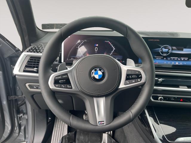new 2026 BMW X7 car, priced at $96,290