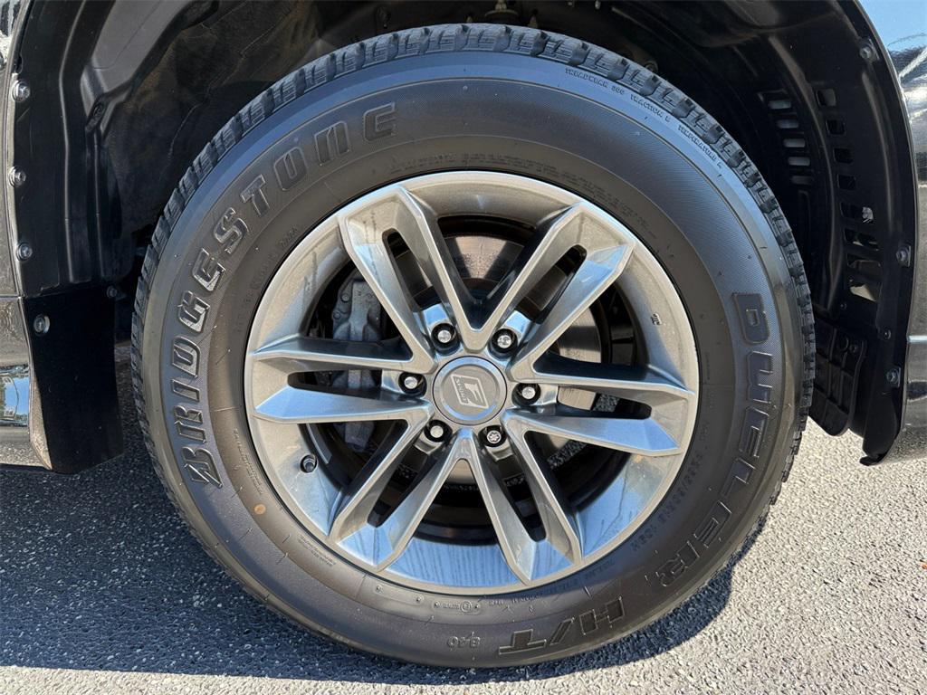 used 2022 Lexus GX 460 car, priced at $47,981
