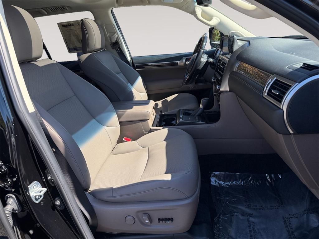 used 2022 Lexus GX 460 car, priced at $47,981