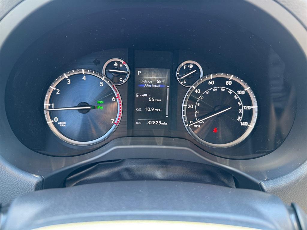 used 2022 Lexus GX 460 car, priced at $47,981
