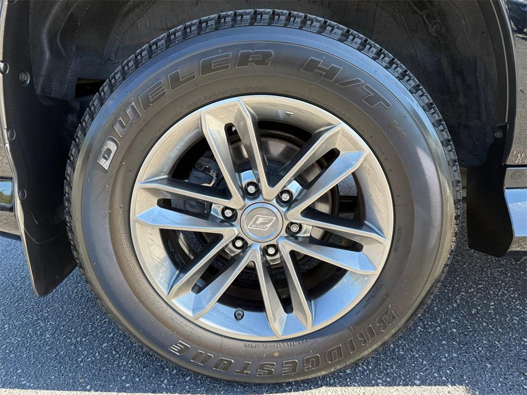 used 2022 Lexus GX 460 car, priced at $47,981