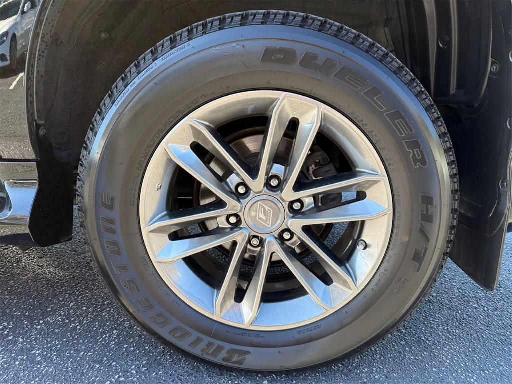 used 2022 Lexus GX 460 car, priced at $47,981