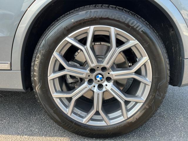 used 2025 BMW X7 car, priced at $91,291