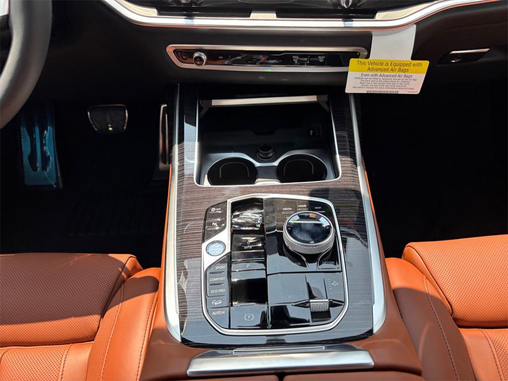 new 2026 BMW X7 car, priced at $124,000