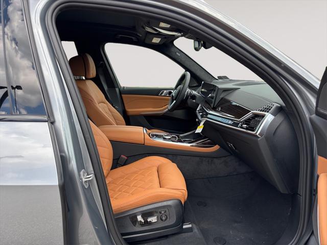 new 2026 BMW X7 car, priced at $96,890