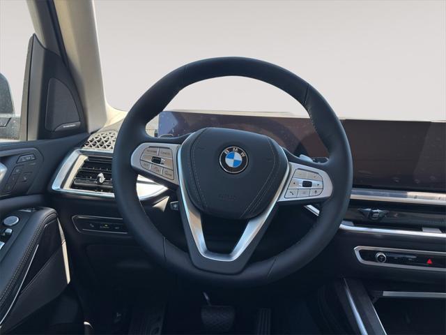 new 2026 BMW X7 car, priced at $92,630