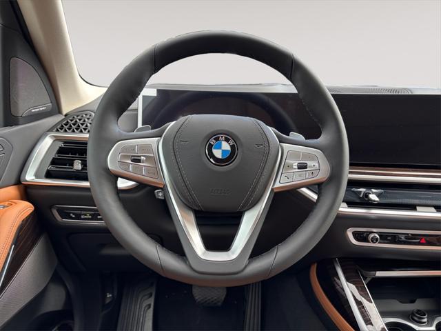 new 2026 BMW X7 car, priced at $93,490