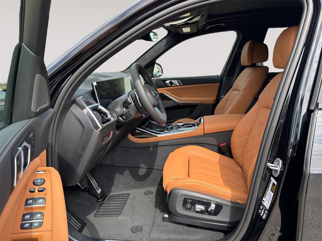 new 2026 BMW X7 car, priced at $99,630