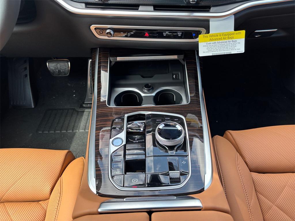 new 2026 BMW X7 car, priced at $99,630