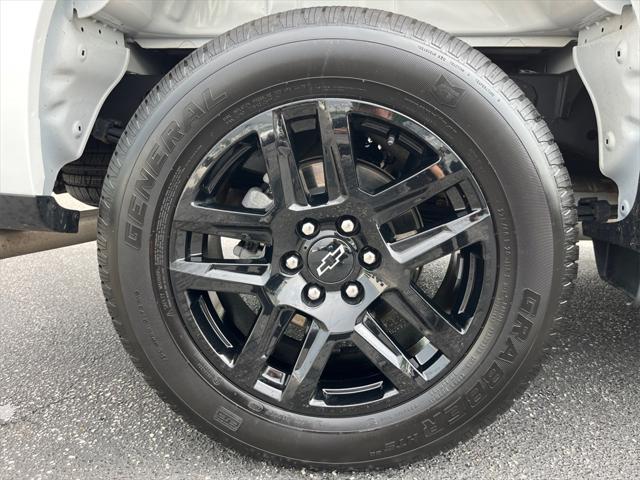 used 2024 Chevrolet Silverado 1500 car, priced at $41,092
