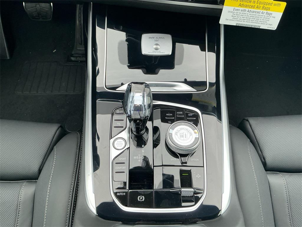 new 2026 BMW ALPINA XB7 car, priced at $163,925