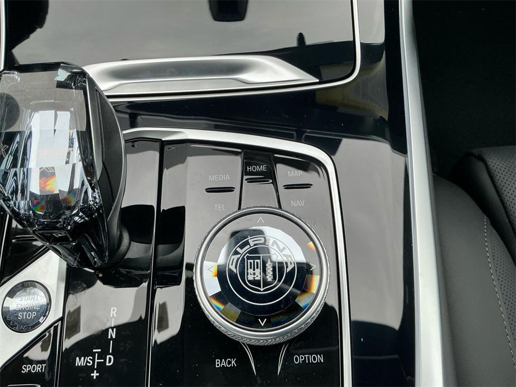 new 2026 BMW ALPINA XB7 car, priced at $163,925