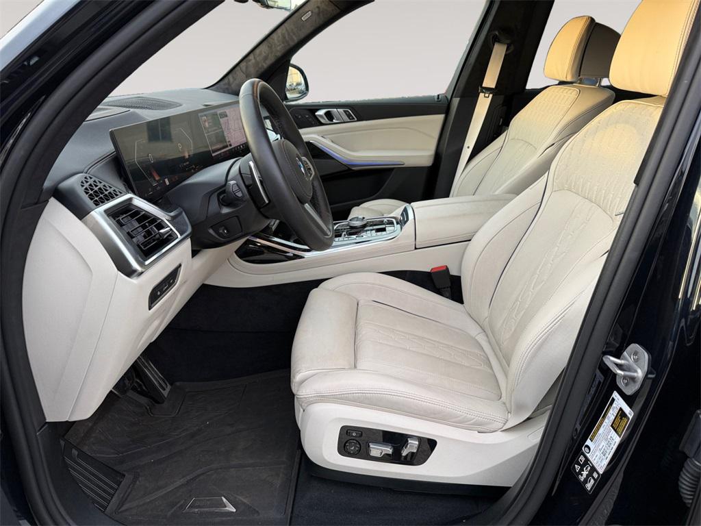 used 2026 BMW X7 car, priced at $87,981