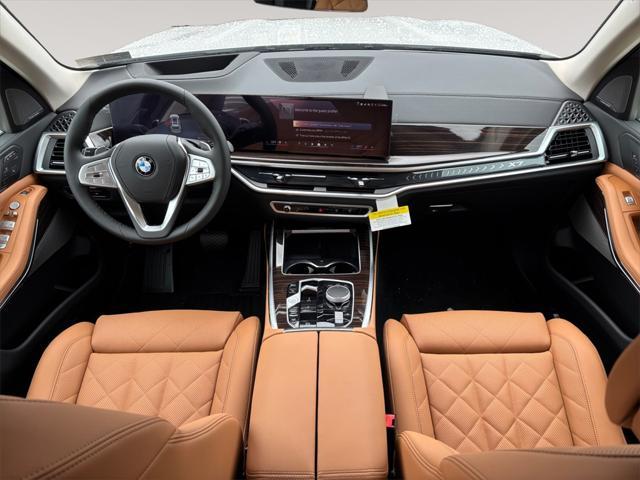 new 2026 BMW X7 car, priced at $93,040