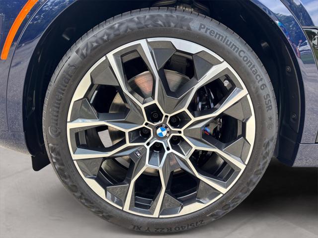 new 2026 BMW X7 car, priced at $123,015