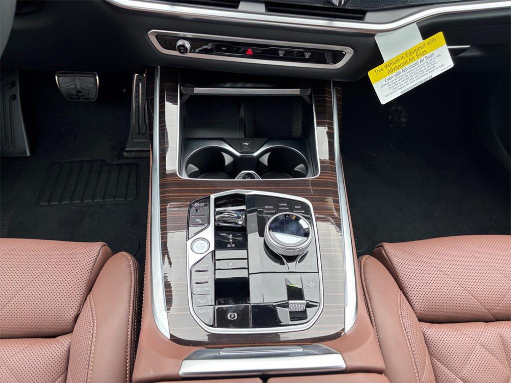 new 2026 BMW X7 car, priced at $95,440