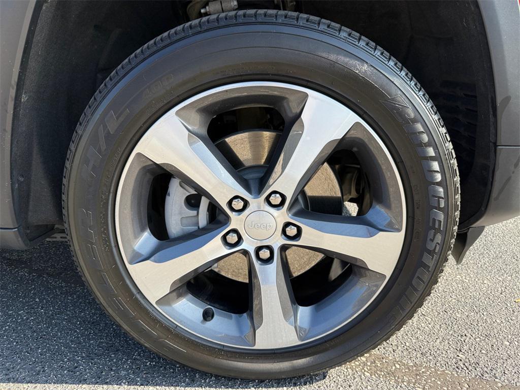 used 2022 Jeep Grand Cherokee 4xe car, priced at $27,984