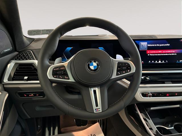 new 2025 BMW X7 car, priced at $123,220