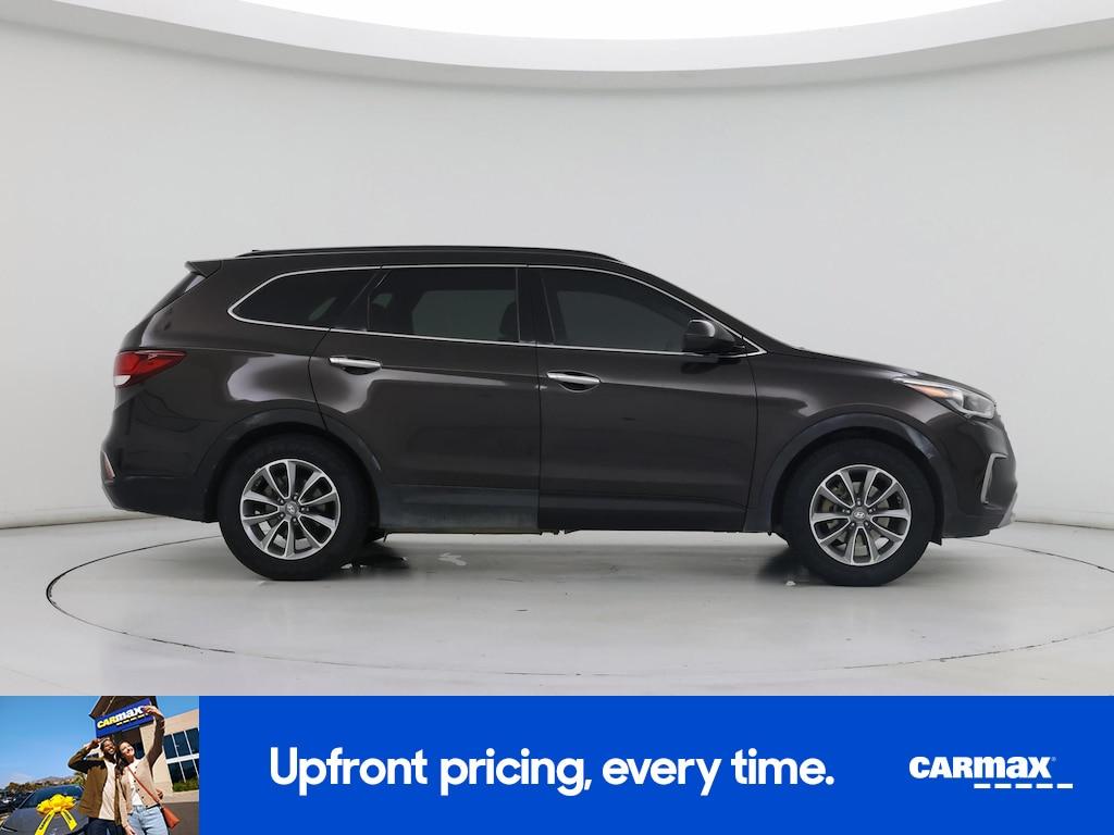 used 2018 Hyundai Santa Fe car, priced at $17,998