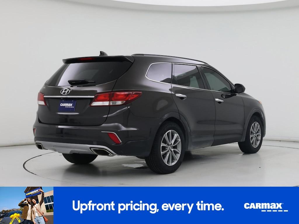 used 2018 Hyundai Santa Fe car, priced at $17,998