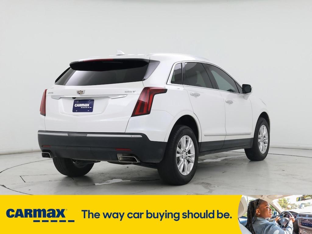 used 2022 Cadillac XT5 car, priced at $27,998