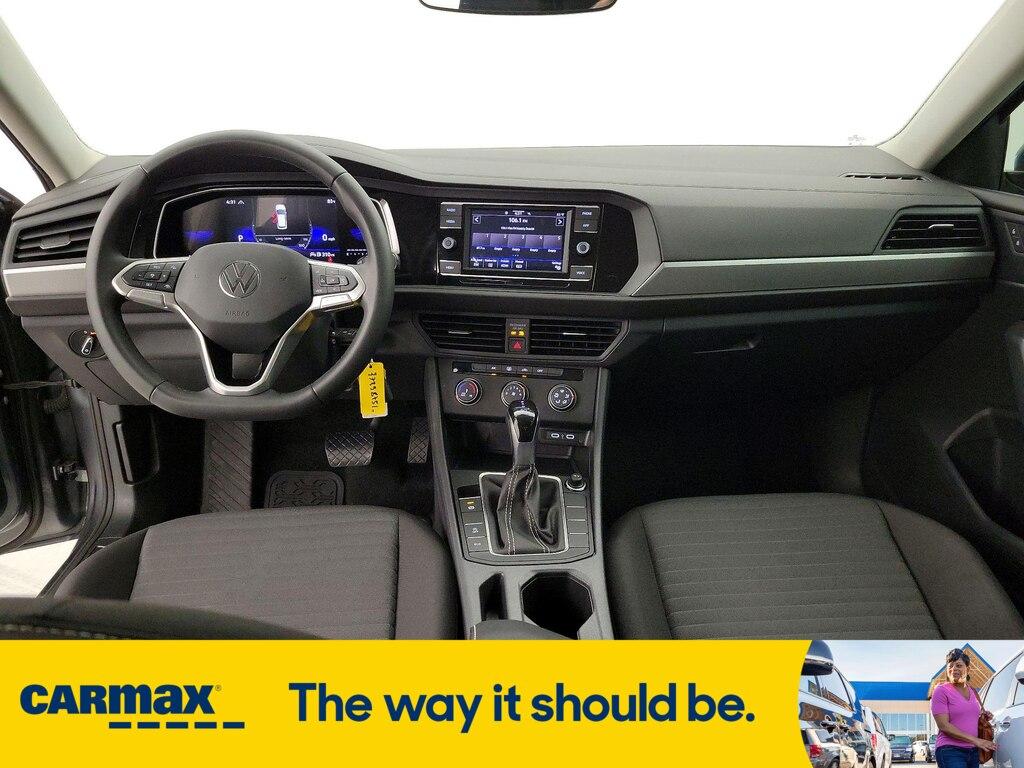 used 2024 Volkswagen Jetta car, priced at $20,998