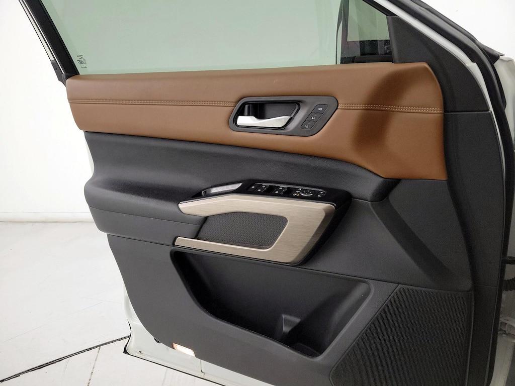 used 2022 Nissan Pathfinder car, priced at $36,998