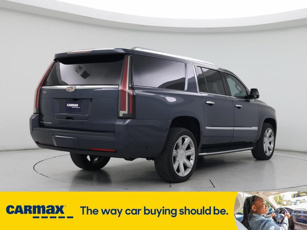 used 2020 Cadillac Escalade car, priced at $49,998