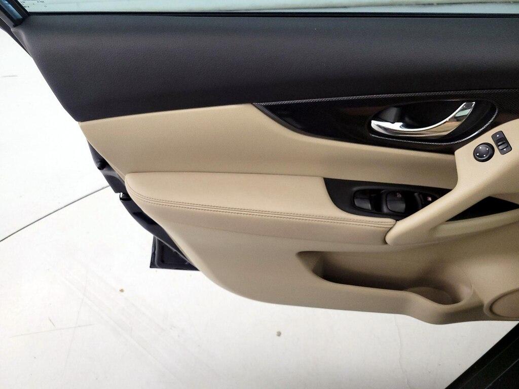 used 2016 Nissan Rogue car, priced at $13,998