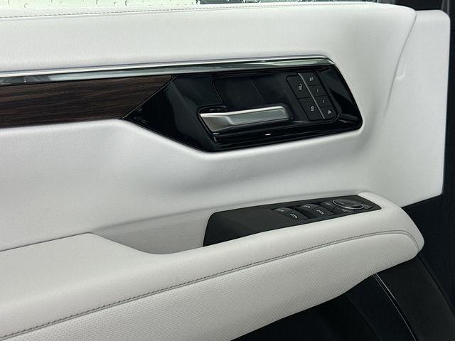 new 2025 Chevrolet Tahoe car, priced at $84,649