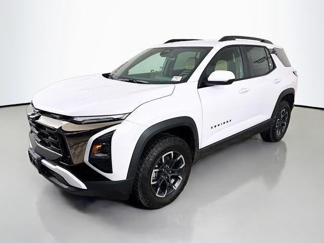 new 2026 Chevrolet Equinox car, priced at $32,390