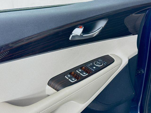 used 2019 Kia Sorento car, priced at $14,495