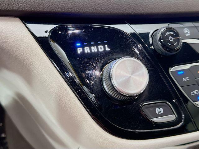 used 2018 Chrysler Pacifica car, priced at $12,995