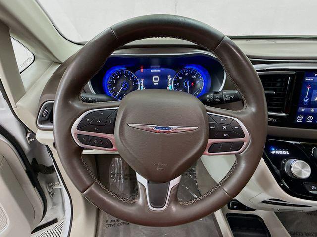 used 2018 Chrysler Pacifica car, priced at $12,995