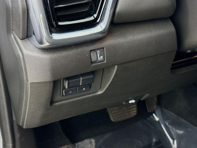 used 2024 GMC Canyon car, priced at $37,995