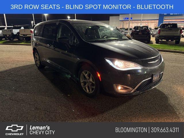 used 2017 Chrysler Pacifica car, priced at $7,995