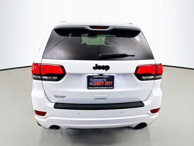 used 2015 Jeep Grand Cherokee car, priced at $14,490