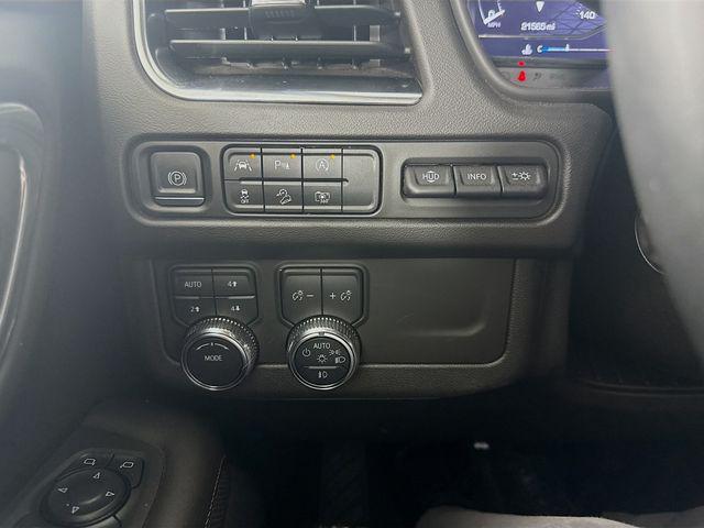 used 2024 GMC Yukon XL car, priced at $61,495