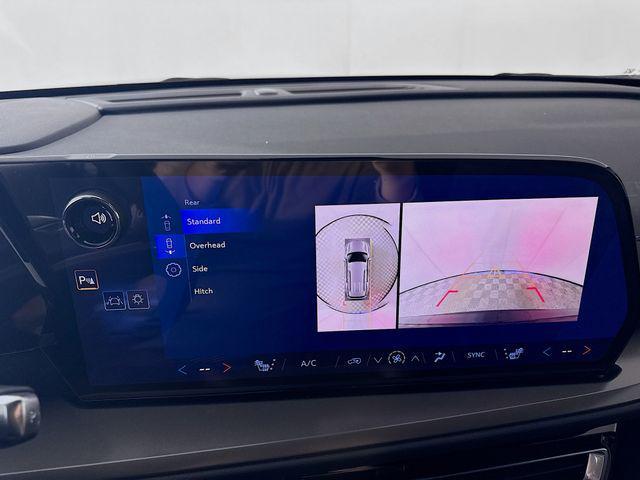 new 2026 Chevrolet Traverse car, priced at $44,926