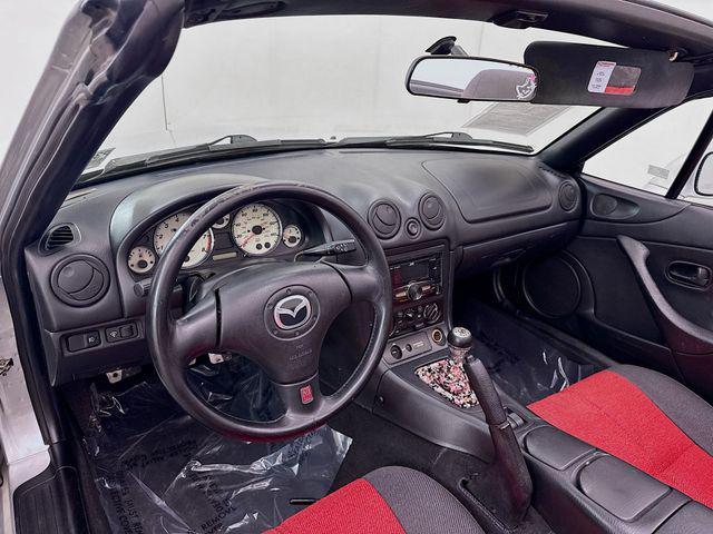 used 2001 Mazda MX-5 Miata car, priced at $7,490