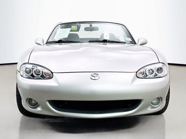 used 2001 Mazda MX-5 Miata car, priced at $7,490