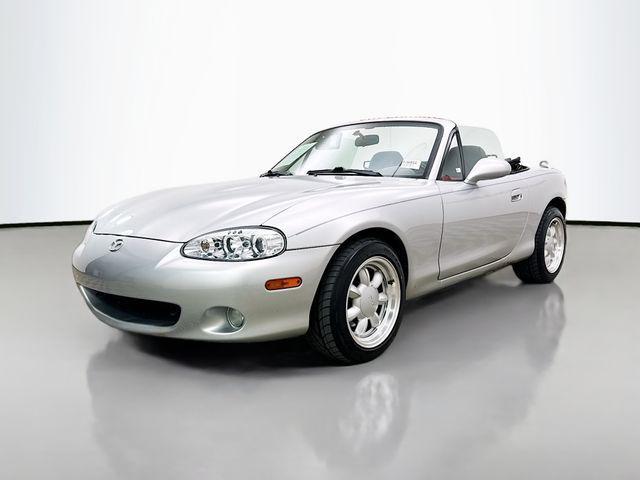 used 2001 Mazda MX-5 Miata car, priced at $7,490